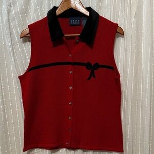 Crazy Horse Red sweater vest sleeveless top
